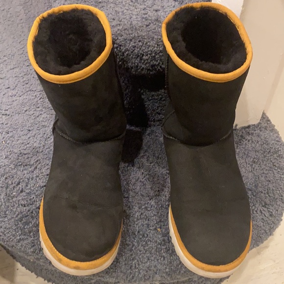 Ugg classic short rustic weave boots size 10UC pre loved - Picture 4 of 10